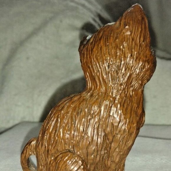 Cat Sculpture Made of Crushed Pecan Shells Beautiful by Red Mill of VA. Vintage - Picture 3 of 11